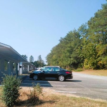 Oyo Hotel Mcintyre Ga, Us 441 Экстерьер фото