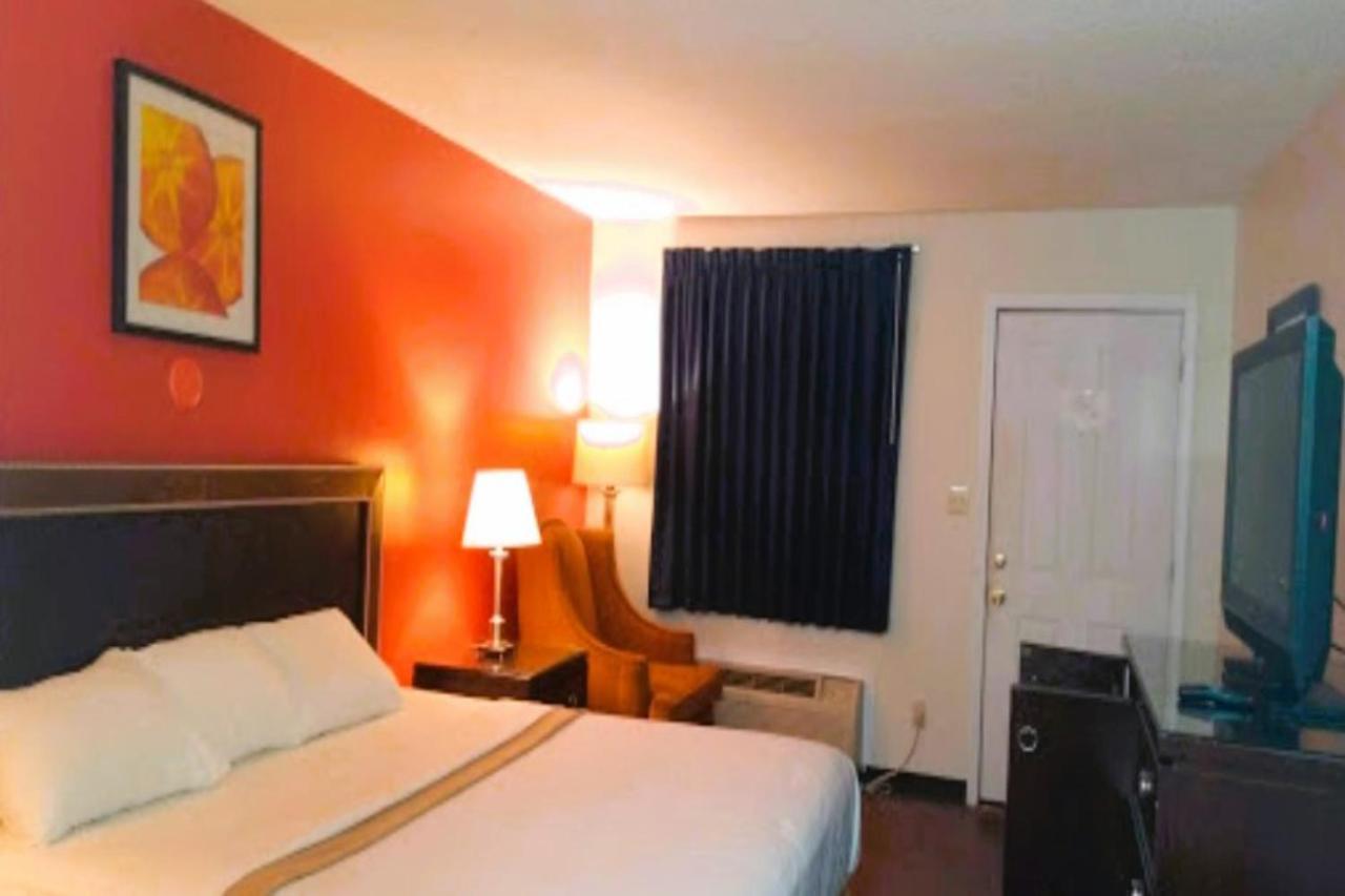 Oyo Hotel Mcintyre Ga, Us 441 Экстерьер фото